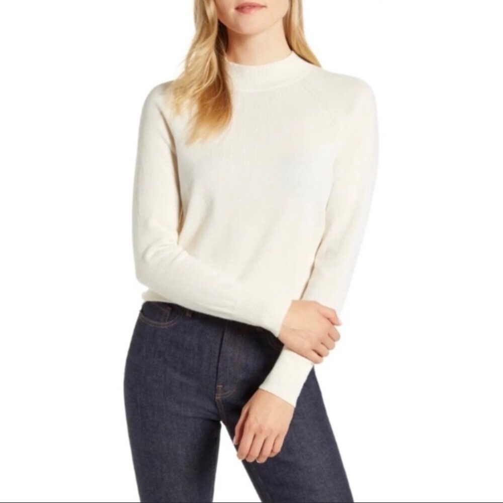 Everlane Cashmere mockneck sweater